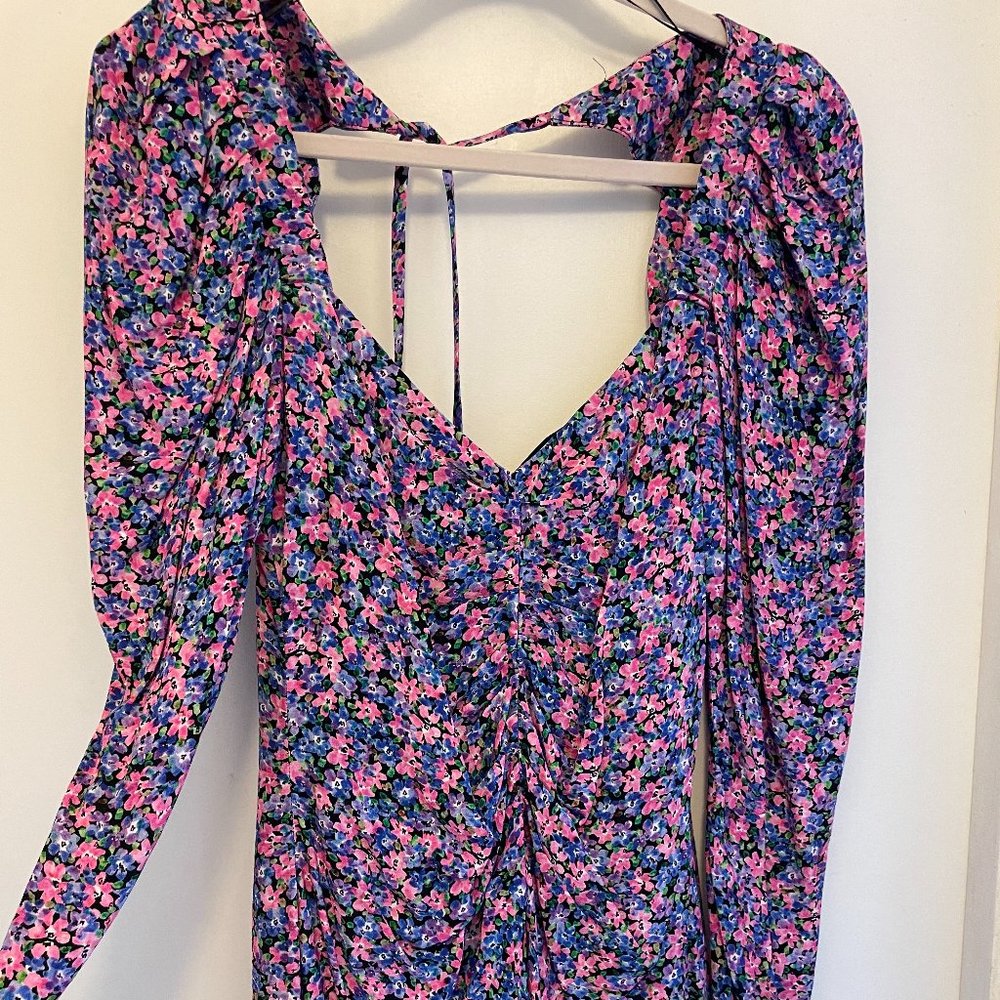 Zara Floral Dress- Blogger’s Favorite